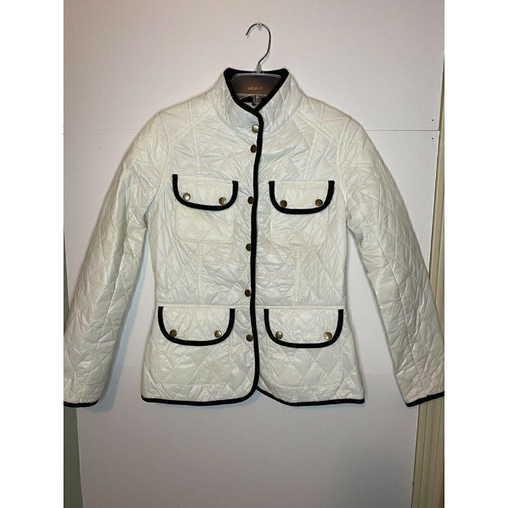 Ark & Co. Women’s Sz Small Quilted Jacket White with Black Trim